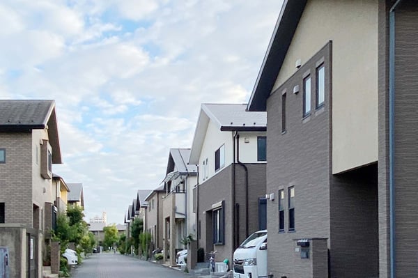 B-PI-E03_blog-house-01