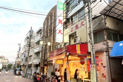 B-TA-C02-chickshop-04